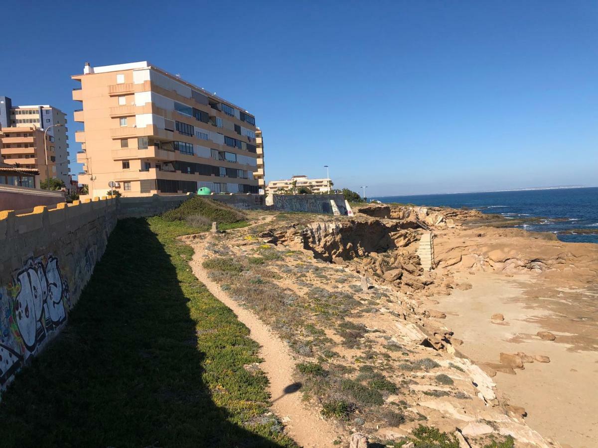 Economical House By Sea Apartment La Mata  Ngoại thất bức ảnh